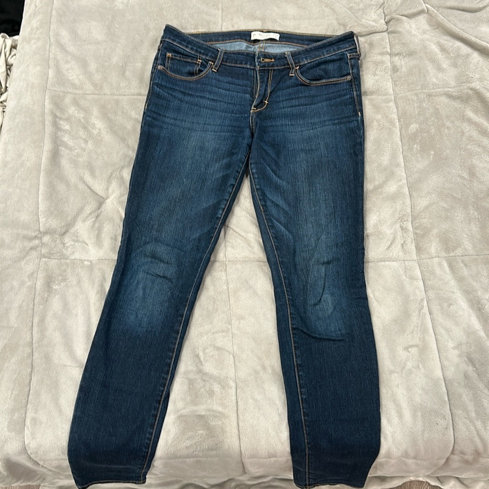 Size 29 Abercrombie and fitch skinny jeans